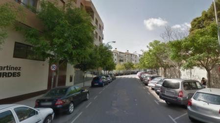 Calle Mauleón de Tudela, donde encontraron al hombre dormido en su vehículo en marcha