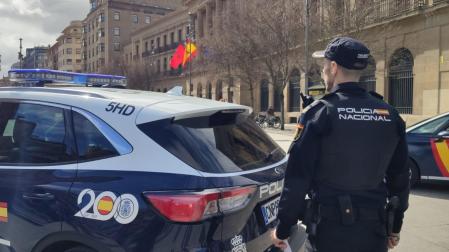 Agente de la Policía Nacional en Pamplona