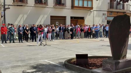 Homenaje en Sangüesa a Julián Embid y Bonifacio Martín, asesinados por ETA