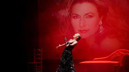 Anabel Dueñas protagoniza hoy en el Gayarre 'Rocío Jurado El Musical'.