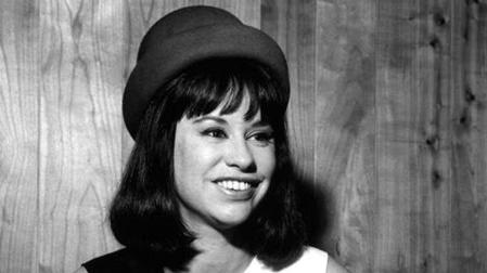 La cantante brasileña Astruz Gilberto