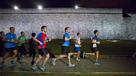 Imagen de unos participantes de una carrera.