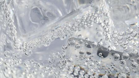 Agua con gas