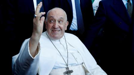 El Papa, a su salida del hospital