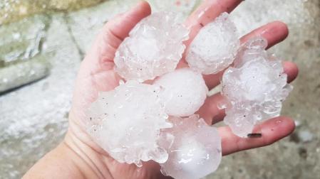 Tamaño del granizo caído este martes
