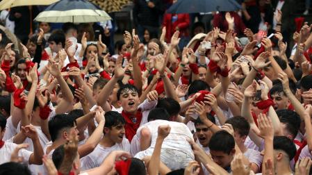 Cohete de inicio de las fiestas de Barañáin 2023