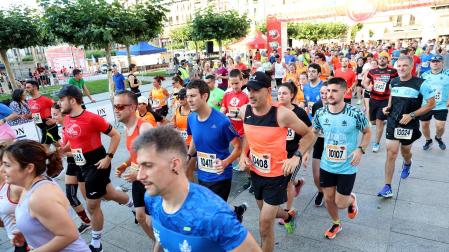 Fotos de La Media San Fermín 2023.