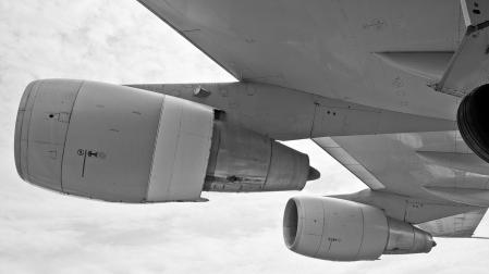 Imágenes del motor de un avión