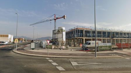 Obras de construcción del polideportivo de Sarriguren