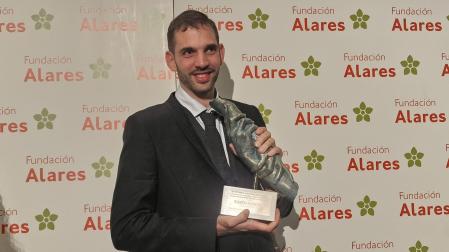 Rubén Moreno, con el galardón