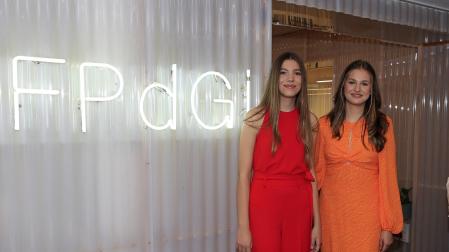 Leonor y Sofía, en el acto organizado por la Fundación Princesa de Girona