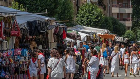 *A: MONTXO A.G.
*F: 2022-08-06
*L: ESTELLA-LIZARRA
*T: FIESTAS PUESTOS DE VENTA AMBULANTE COLOCADOS EN NUEVA UBICACION
*P: