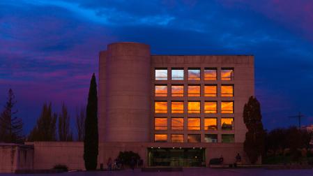 Biblioteca Central del campus de la Universidad de Navarra