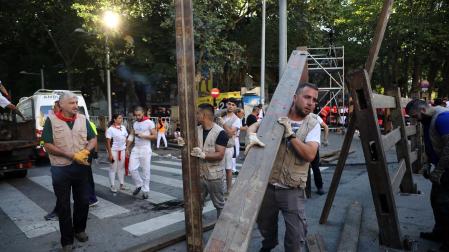Retirada del vallado tras el último encierro de San Fermín