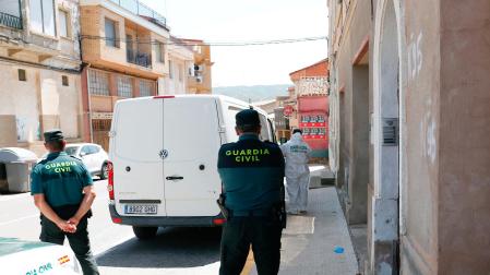 Guardia Civil en el lugar de los hecho en Fitero