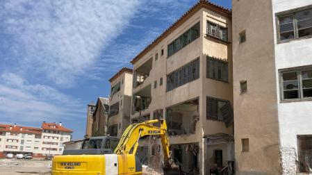 Edificio de la Explanada de la Estación de Calatayud en el que se ha producido el accidente

AYUNTAMIENTO DE CALATAYUD

24/07/2023