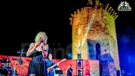 La banda barcelonesa Shake actúa esta noche en el Blues Festival de Burlada.