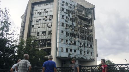 Edificio dañado en un ataque con drones rusos en la región ucraniana de Odesa