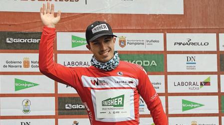 Hugo Aznar, ganador de la Vuelta a Navarra y nuevo profesional