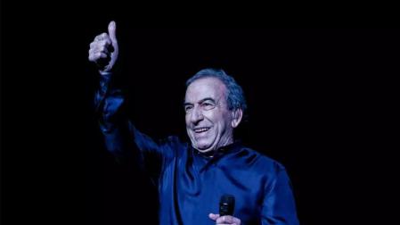 El cantante José Luis Perales, en uno de sus últimos conciertos