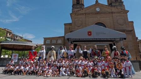 Despedida de la Comparsa de Gigantes en Estella.