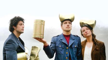 'Latas', un espectáculo de circo contemporáneo, esta tarde en la Ciudadela.