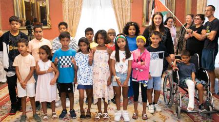 Niños y niñas saharauis que pasan el verano en Navarra en familias de acogida