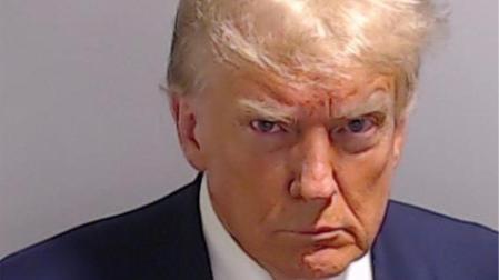 Foto policial de Donald Trump