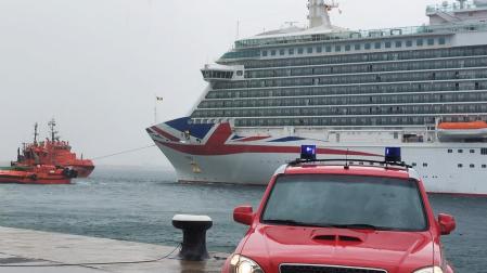 El crucero Britannia en el puerto de Palma tras la colisión

APB

27/08/2023