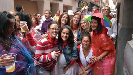 Fotos del cohete de fiestas de Peralta.