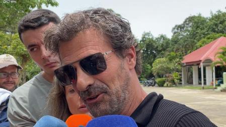 Llegada del actor Rodolfo Sancho este miércoles a la prisión de Koh Samui, donde su hijo, Daniel Sancho, se encuentra en prisión provisional por el asesinato y descuartizamiento del colombiano Edwin Arrieta