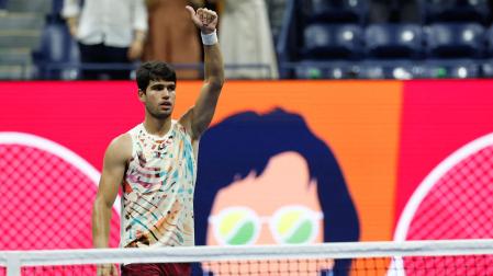 Carlos Alcaraz vence en tres sets al alemán Alexander Zverev