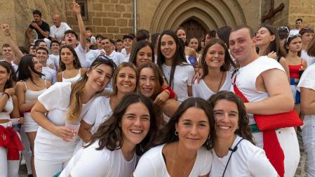 Fotos del cohete de fiestas de Artajona 2023.