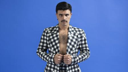 Rodrigo Cuevas en una imagen promocional de su último disco