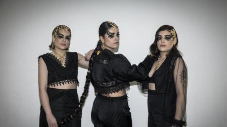El grupo Tanxugueiras estará esta tarde en la Biblioteca de Navarra para hablar de música, tradición e innovación.