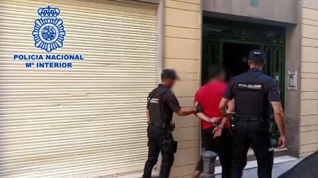 Detenidos una madre y su hijo acusados de secuestrar y torturar a un joven que falleció