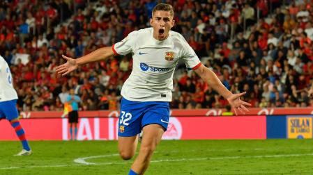 Fermín Sánchez celebra el gol que dio el empate al Barcelona frente al Mallorca