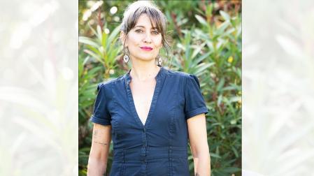 La pamplonesa Ventura Ruiz, retratada en el campus de la UPNA