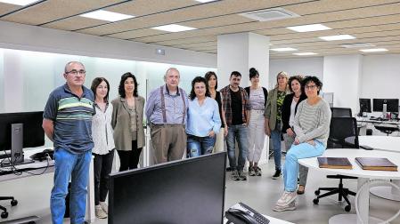 De izquierda a derecha, Francisco Javier Gallués Sanzol, Blanca Esther Arias Elizari, Berta Boj Prieto, Antonio Javier Moriones Arizcuren, Inmaculada Guerrero López, Mª Victoria Beltrán Asensio, Arturo Barcenilla Tirapu, Amagoia Arrastio Ágreda, Tania Elduayen Donamaría, Juana Mª Marco Goñi y Amaya Arraiza Larrea.