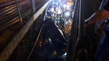 Personal de rescate, en el lugar del accidente