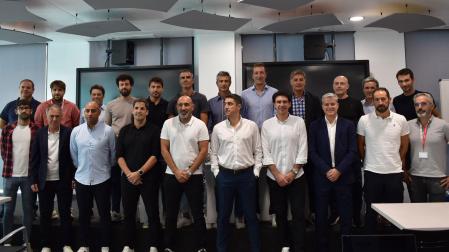 Alguno de loentrenadores sin equipo que participan en un proyecto piloto de análisis de datos que ha puesto en marcha LaLiga