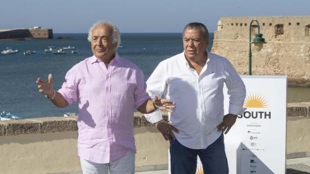 Antonio Romero y Rafael Ruiz, en Cádiz en la presentación de la docuserie 'Macarena'