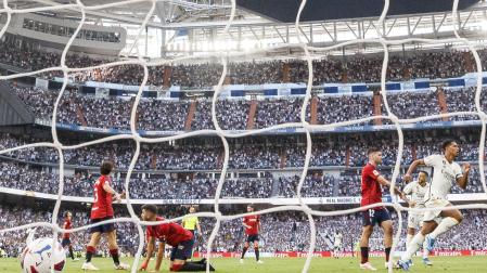 Uno de los goles que encajó Osasuna en la última jornada en el Bernabéu