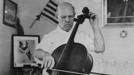 Imagen del violonchelista catalán Pau Casals