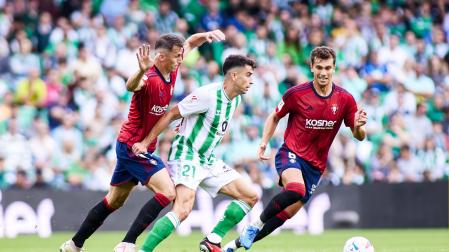 Fotos del Betis 2-1 Osasuna de la jornada 11./