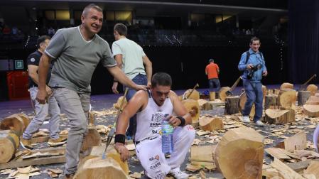 Xuban  Kañamares, agotado nada más terminar el campeonato en el Navarra Arena.