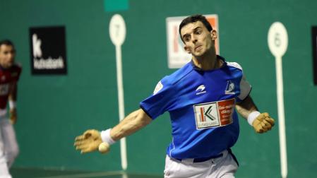 Fotos de la semifinal del Cuatro y Medio entre Altuna y Jaka.