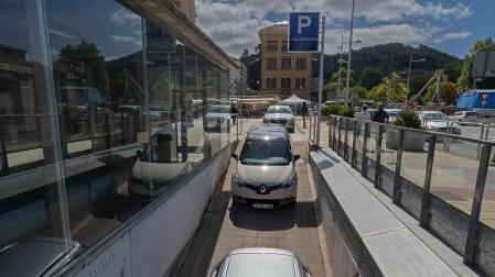 Acceso al aparcamiento subterráneo de Estella