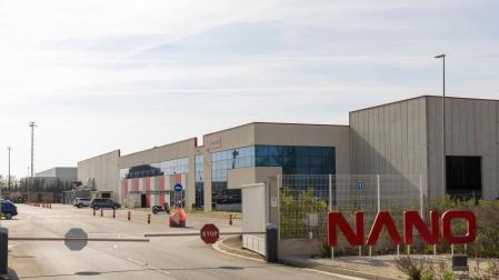 Entrada a las instalaciones de la empresa Nano Automotive de Tudela