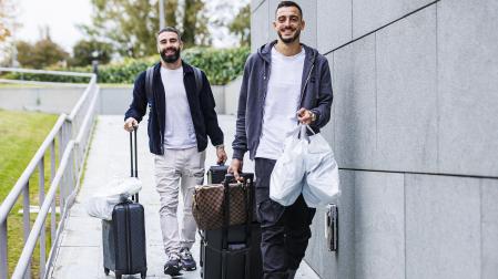 Carvajal y Joselu a su llegada a Las Rozas